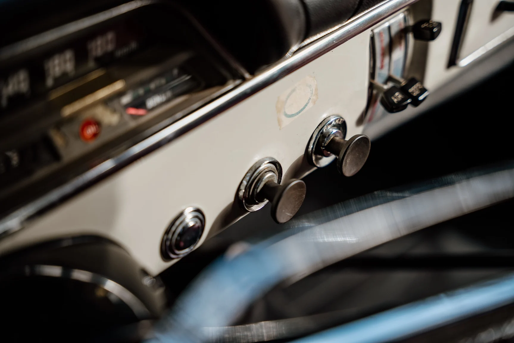 Interior image of 1966 Volvo Amazon kombi (16)