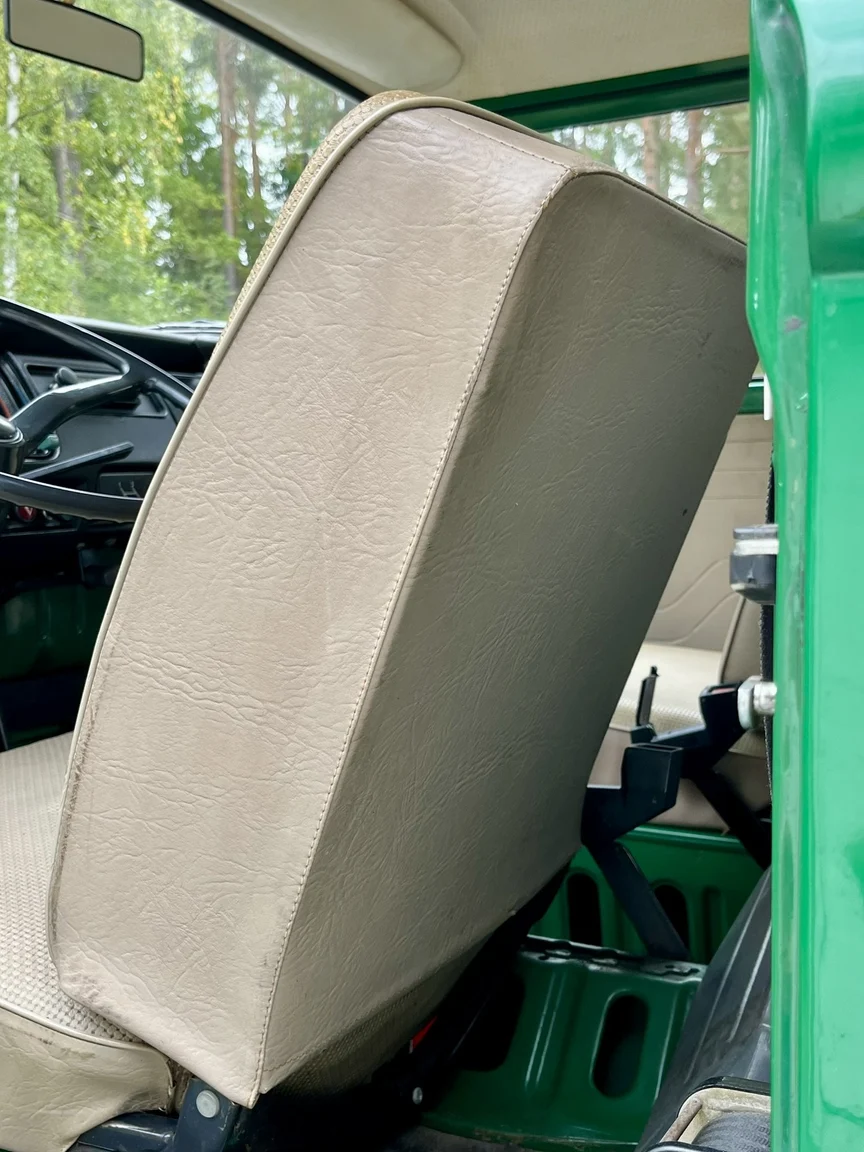 Interiörbild 1974 Volkswagen Transporter T2 (10)
