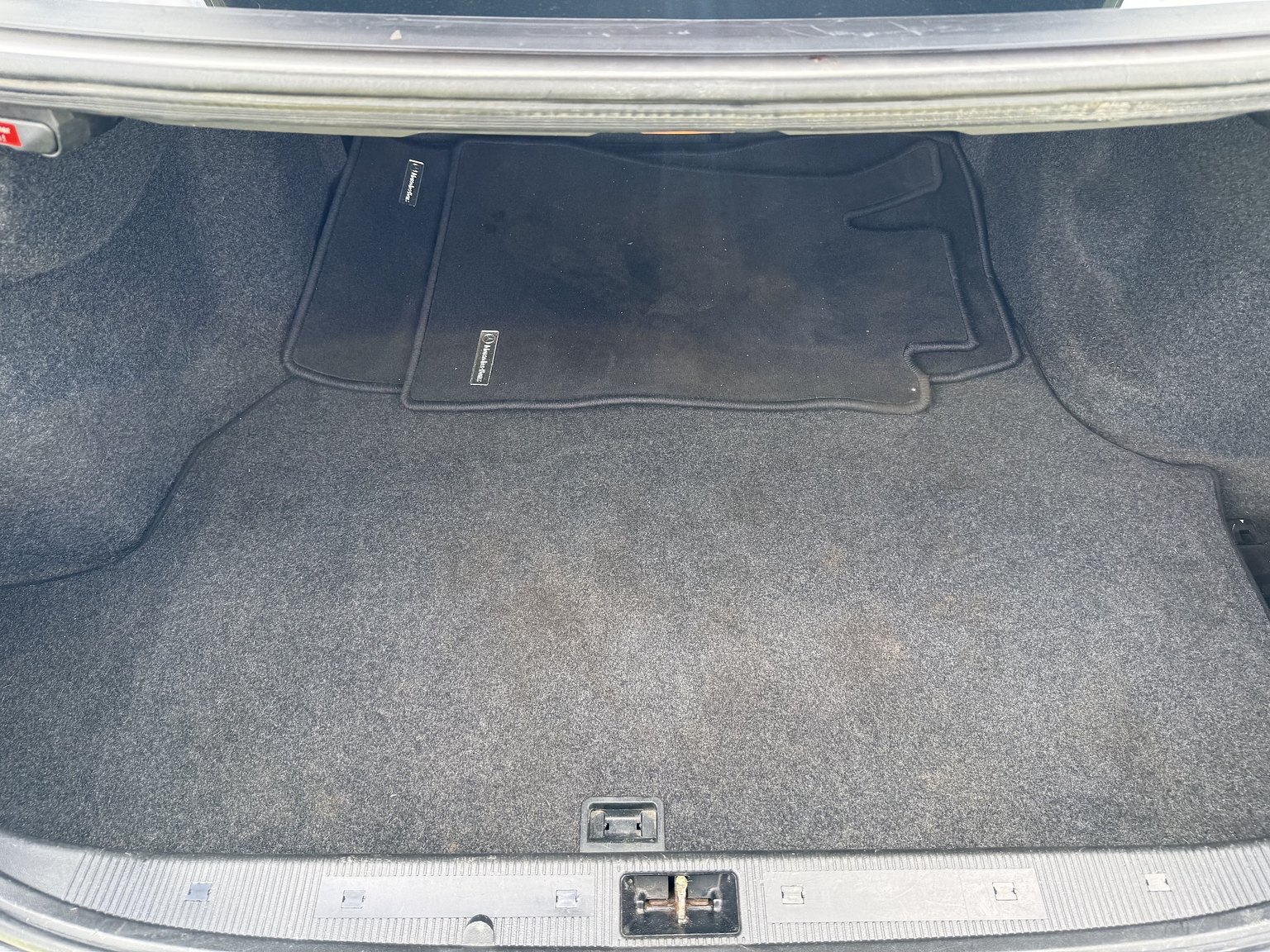 Interior image of 2000 Mercedes-Benz CLK 55 AMG Coupé