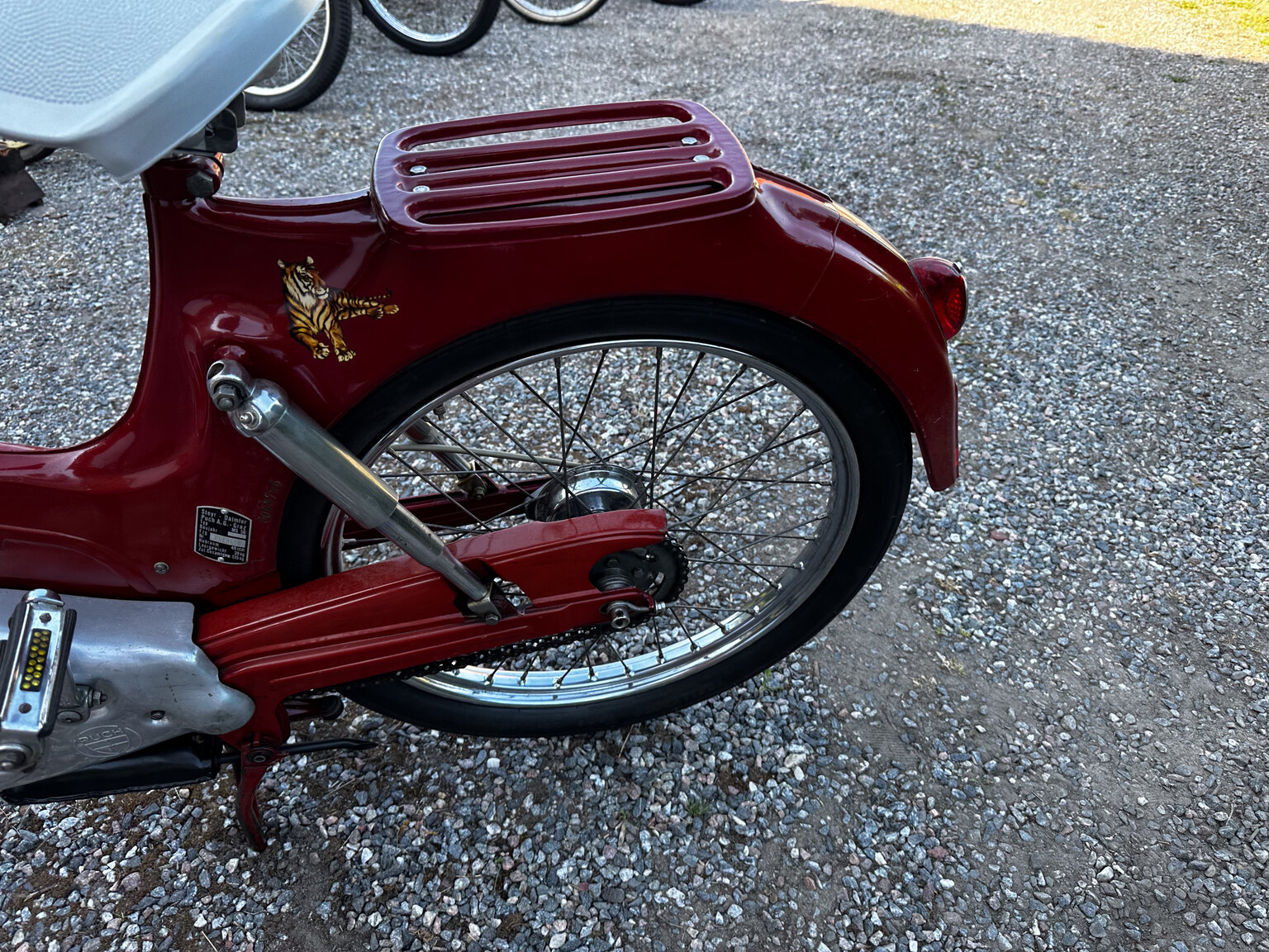Exteriörbild på 1956 Puch MS 50 L (9)