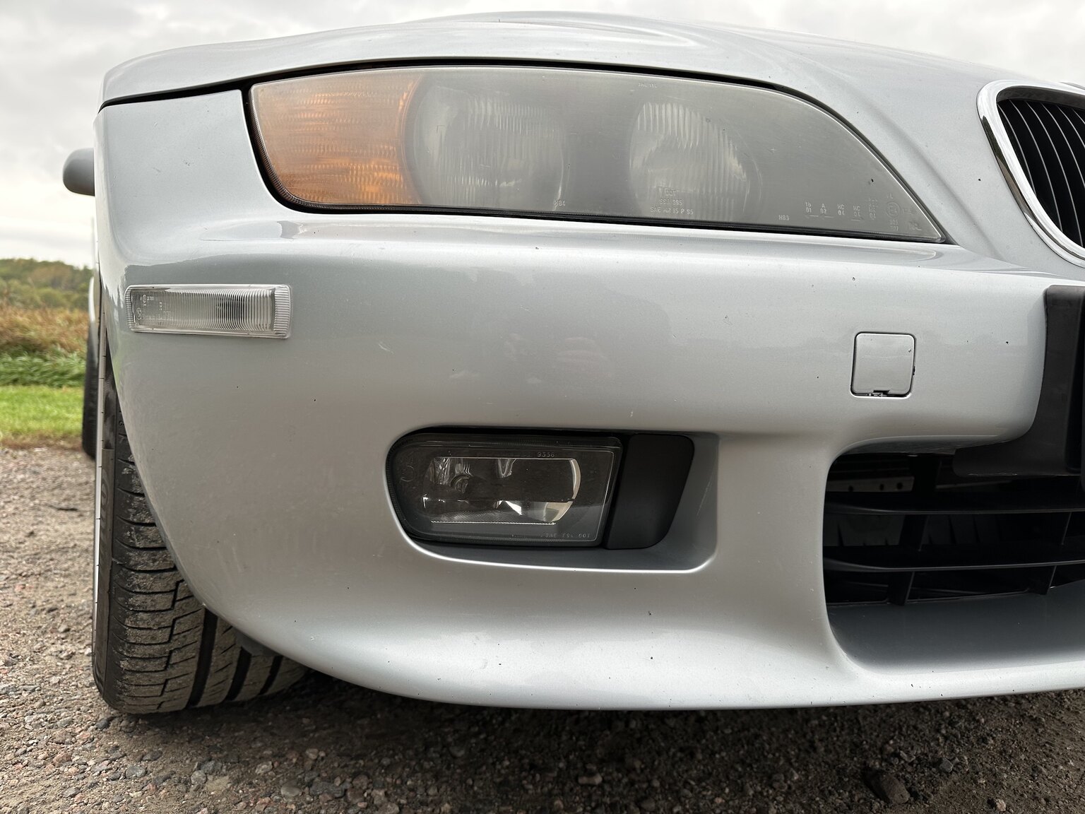 Exterior image of 1997 BMW Z3 2.8 Roadster