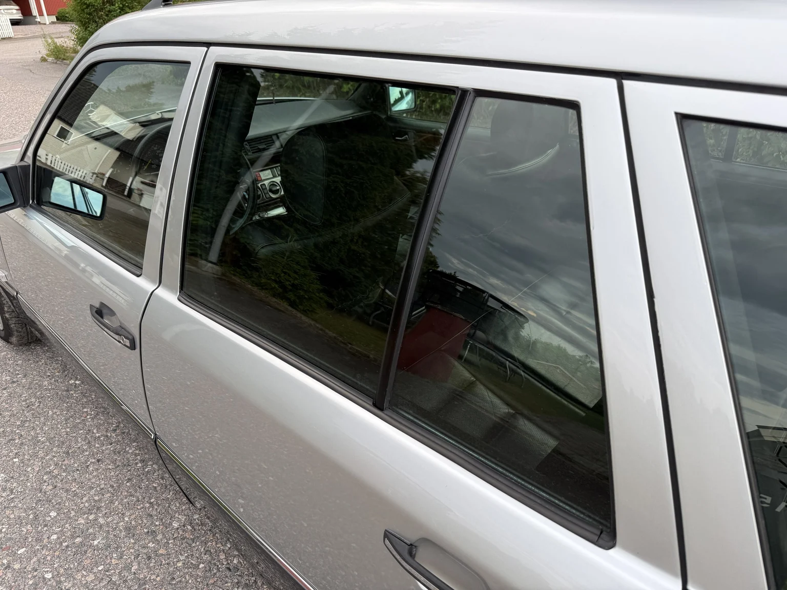 Aussenfoto 1994 Mercedes-Benz E 320 T (40)