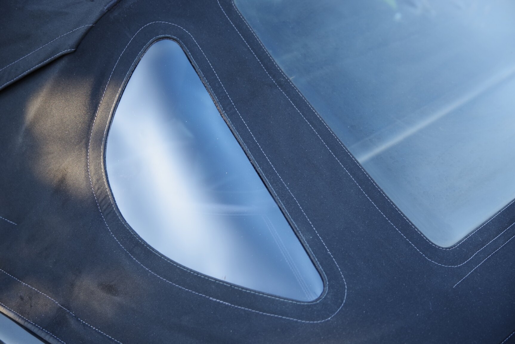Exteriörbild på 1992 Mercedes-Benz 300 SL-24