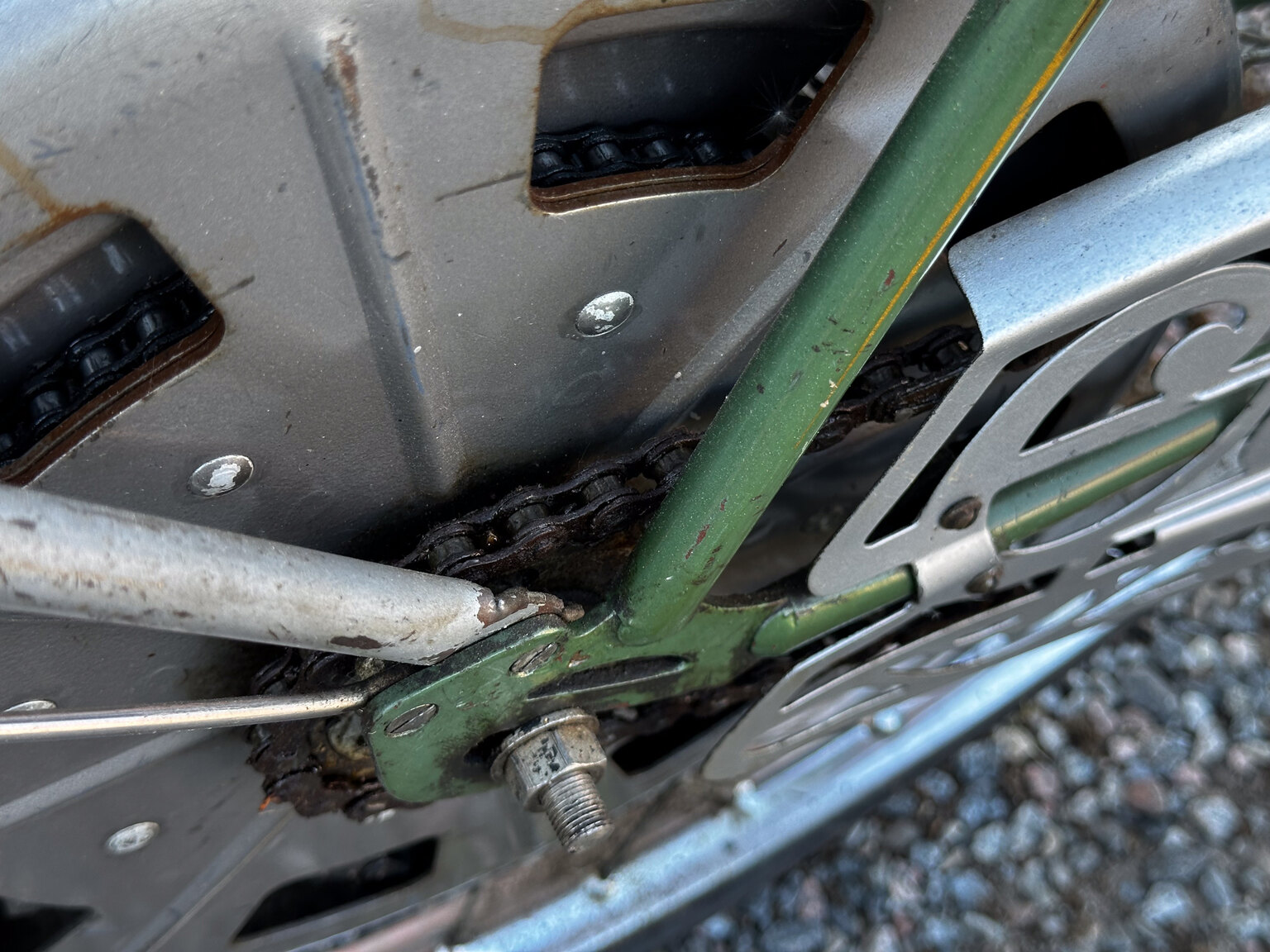 1951 Fux med påhängsmotor, Mekanik