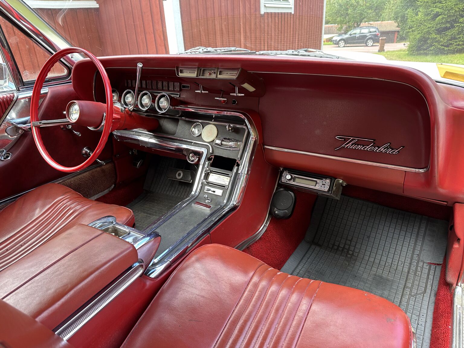 Innenraumfoto von 1965 Ford Thunderbird Hardtop 6.4 (21)