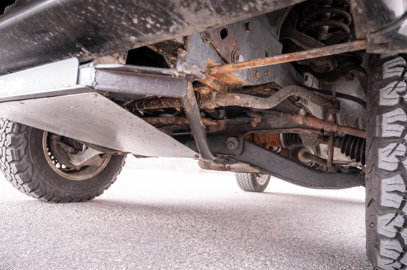 Image of 1981 AMC Eagle SX/4  mechanics (10)