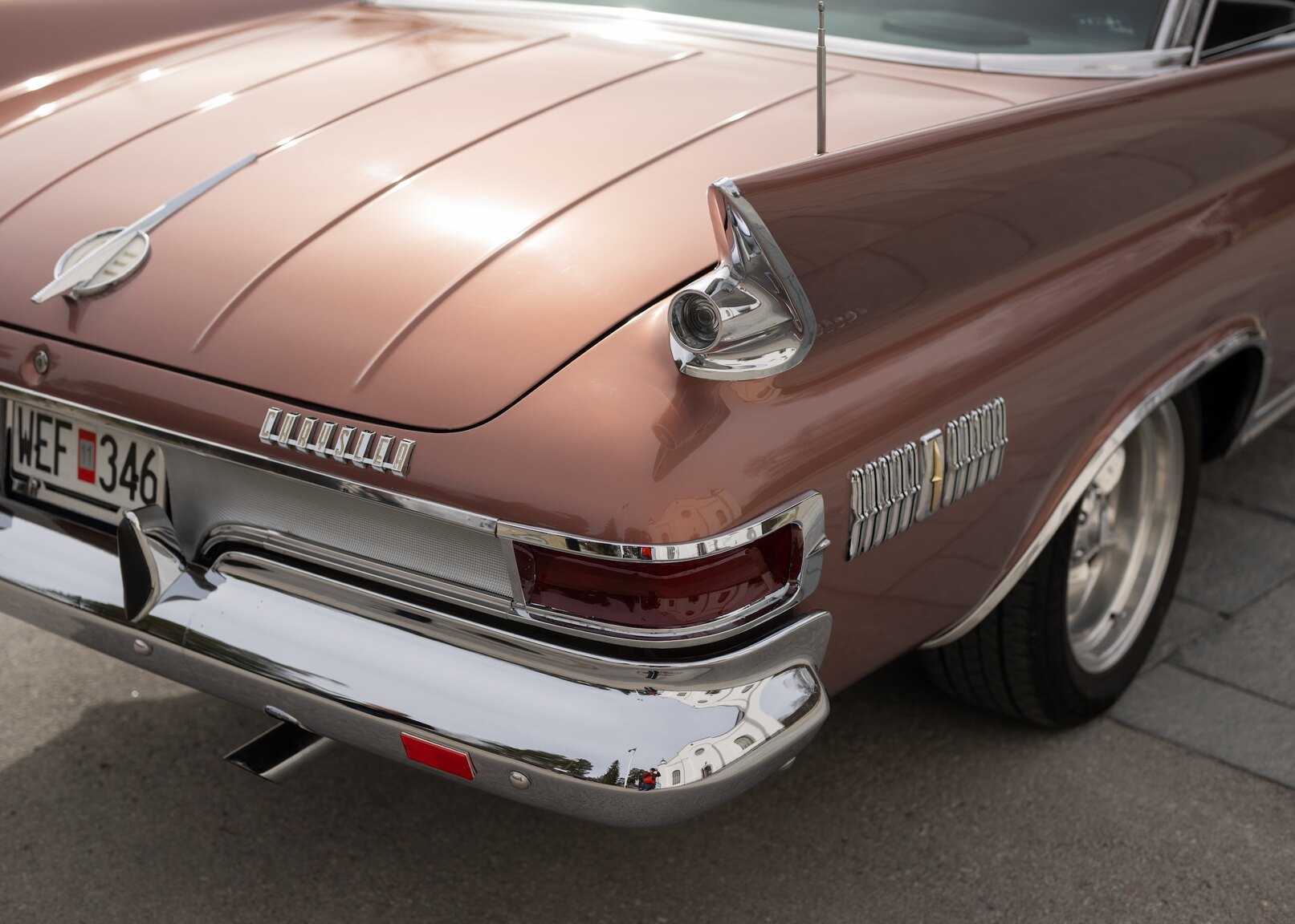 Aussenfoto 1961 Chrysler New Yorker Sedan (45)