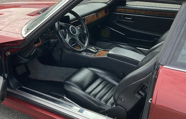 1992 Jaguar XJR-S 6.0 – Interior