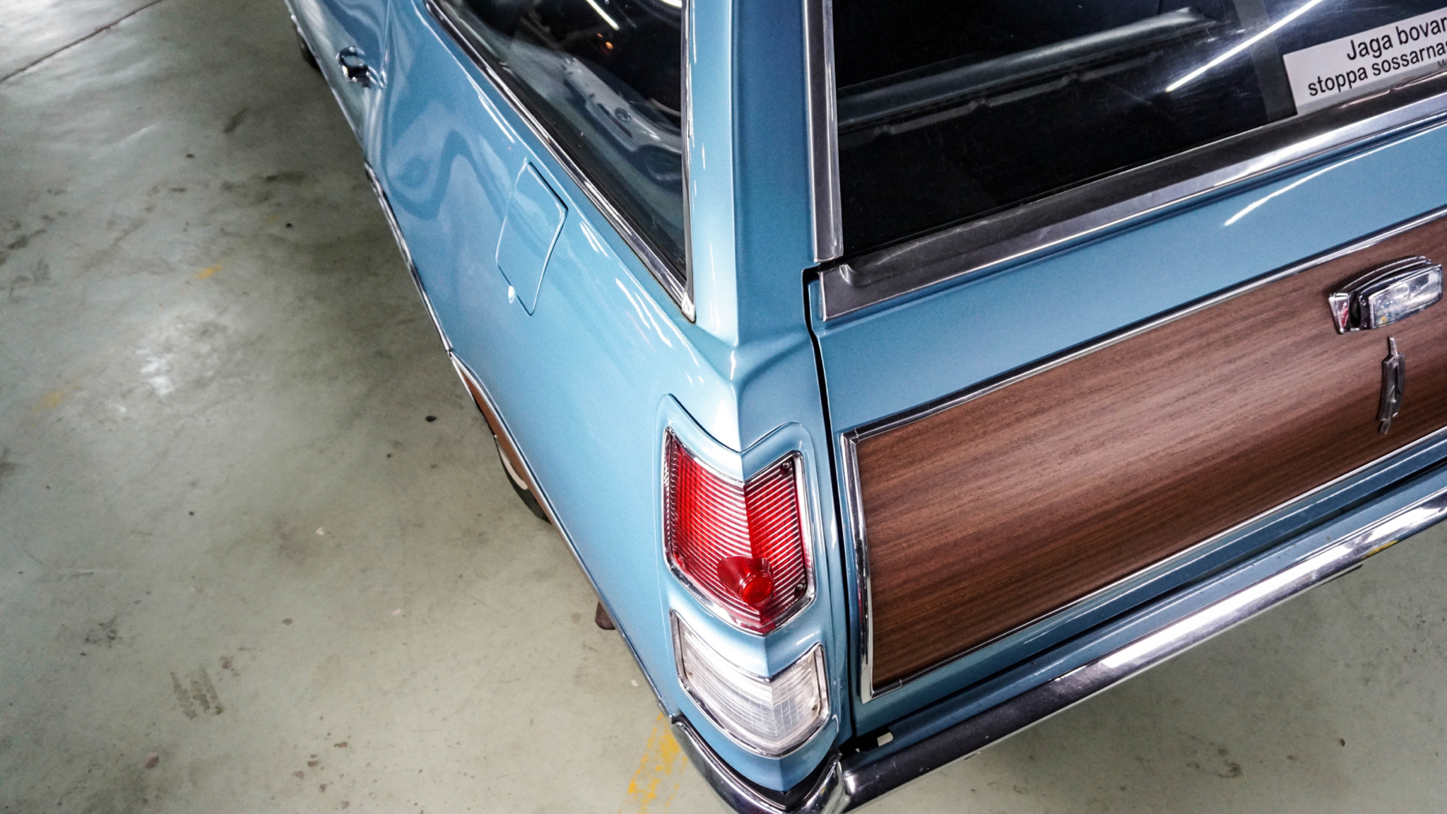 Exterior image of 1968 Oldsmobile Vista Cruiser