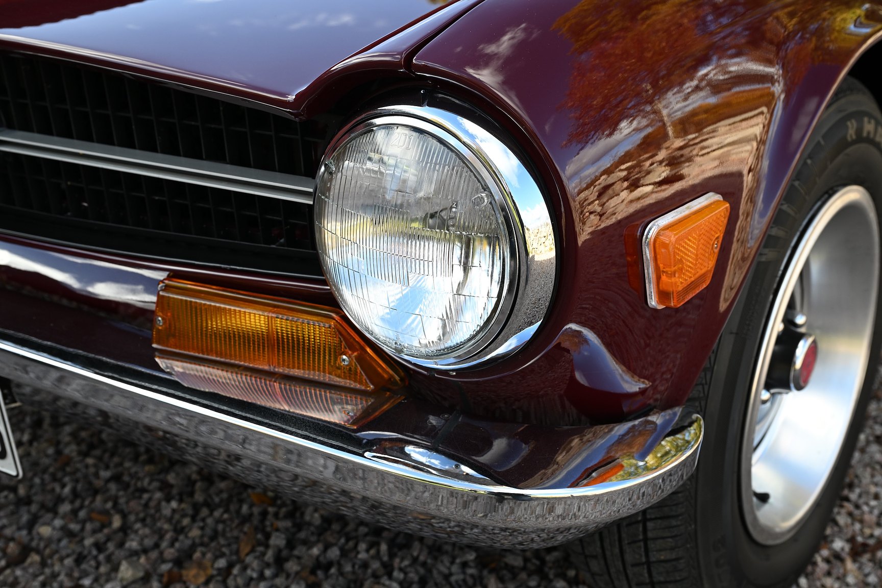 Exterior image of 1971 Triumph TR6