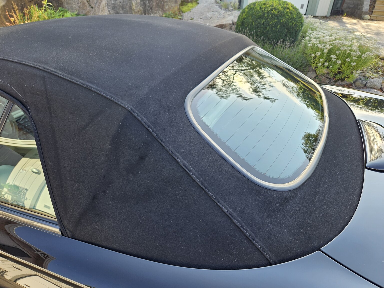 Exteriörbild på 1998 Jaguar XK8 Cabriolet