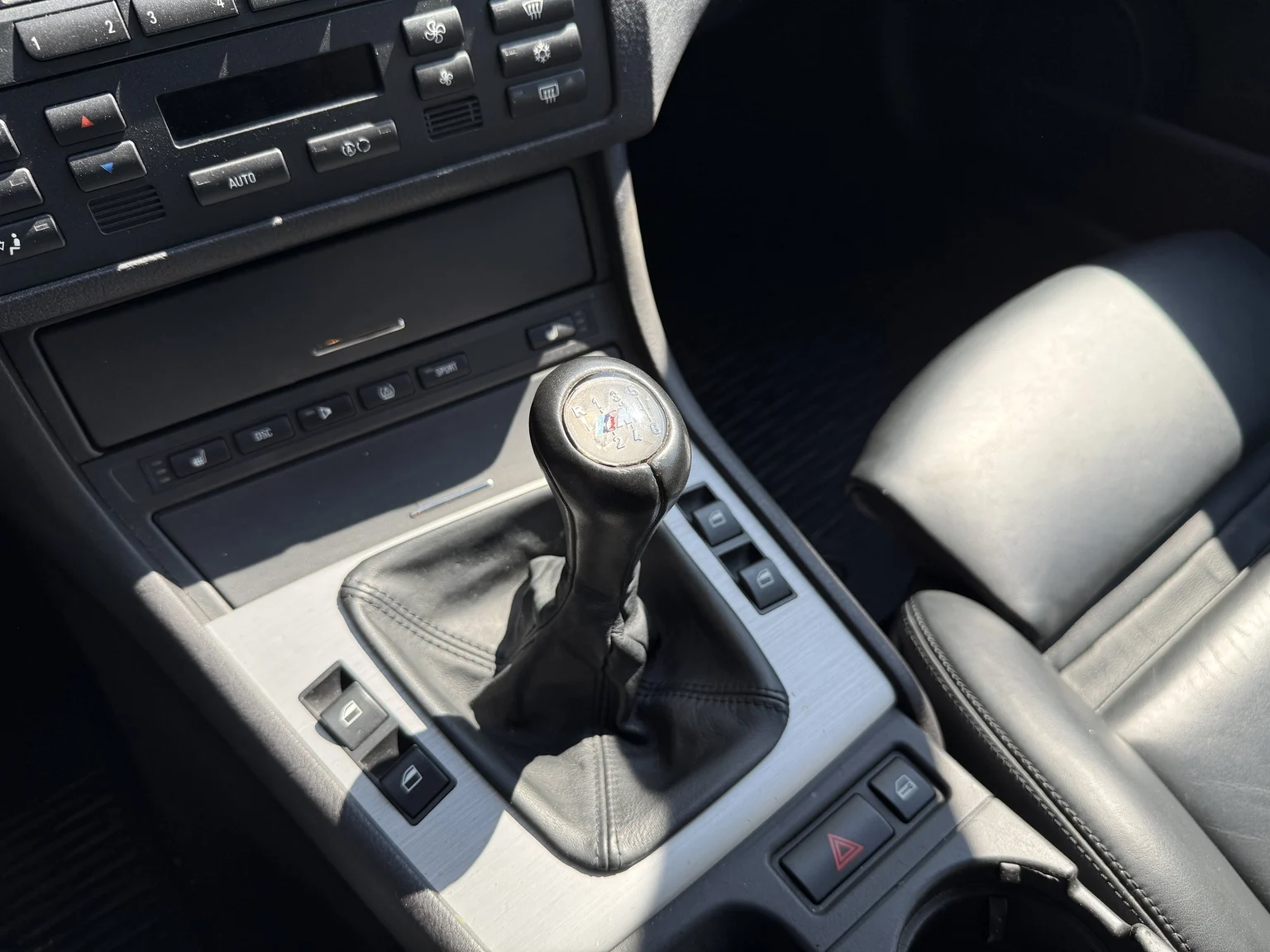 Innenraumfoto von 2004 BMW M3 Coupé (56)