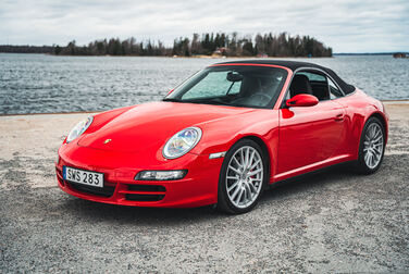 Exteriörbild på 2007 Porsche Carrera 4S Cabriolet