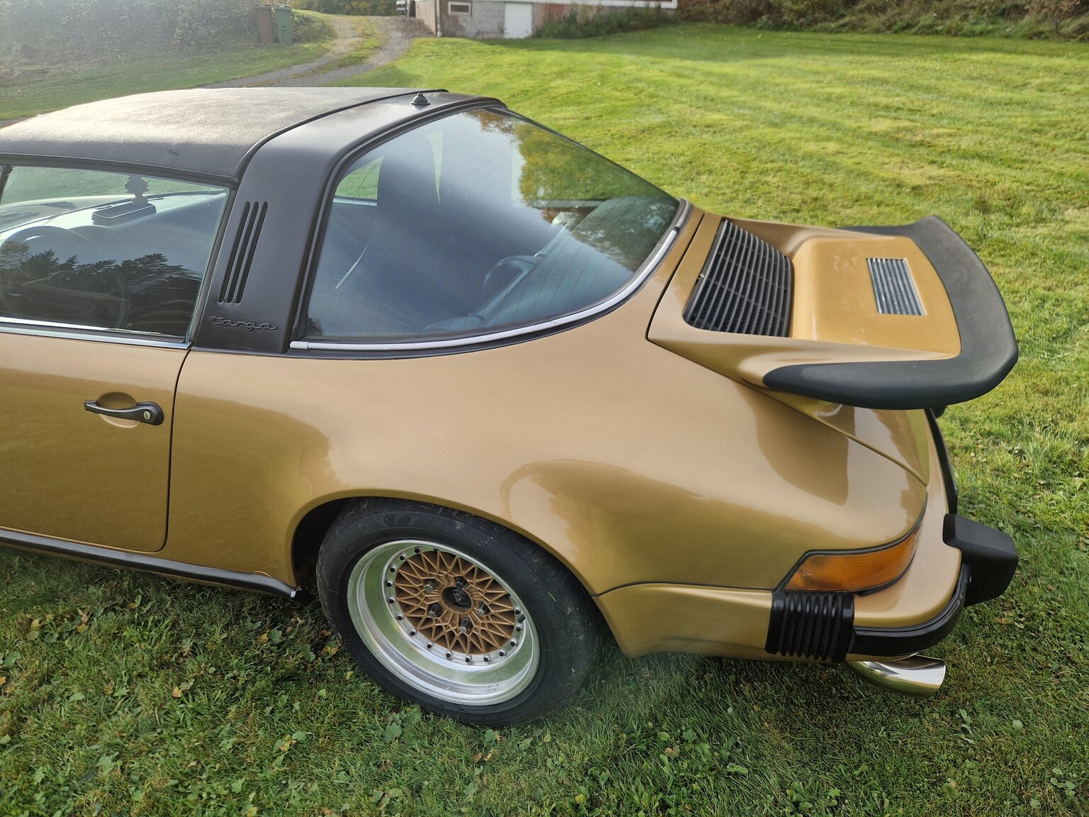 Exteriörbild på 1979 Porsche 911 SC Targa