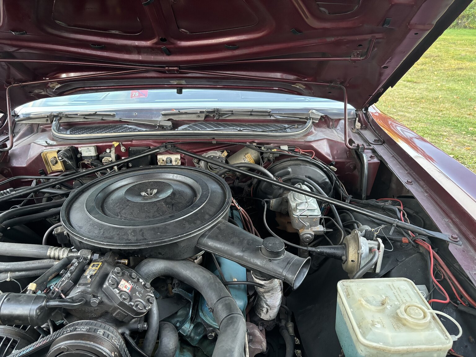Image of 1976 Chrysler Cordoba mechanics
