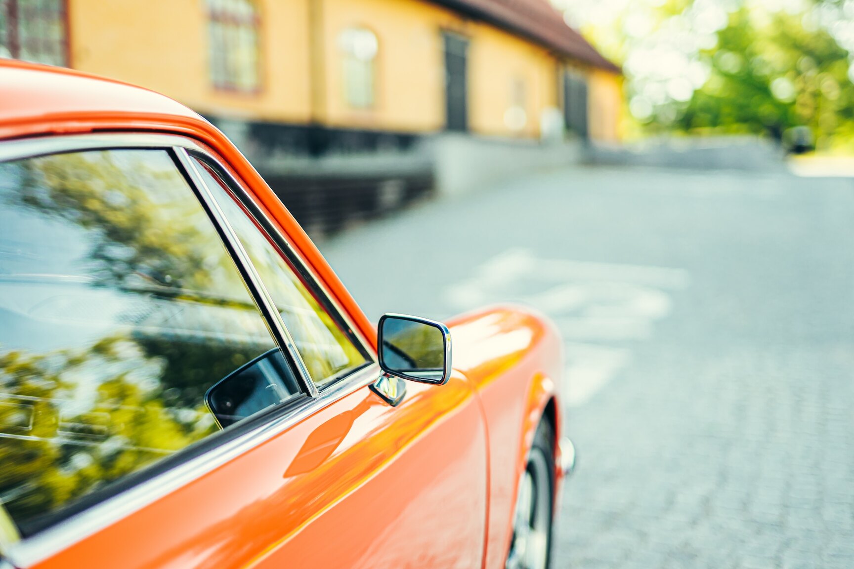 Exterior image of 1972 Porsche 911E