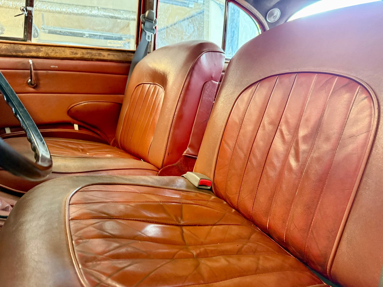Interior image of 1961 Jaguar Mark 2 (7)