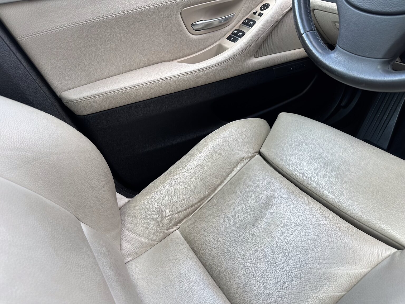 Interiörbild 2011 ALPINA B5 Bi-Turbo Touring Switch-Tronic