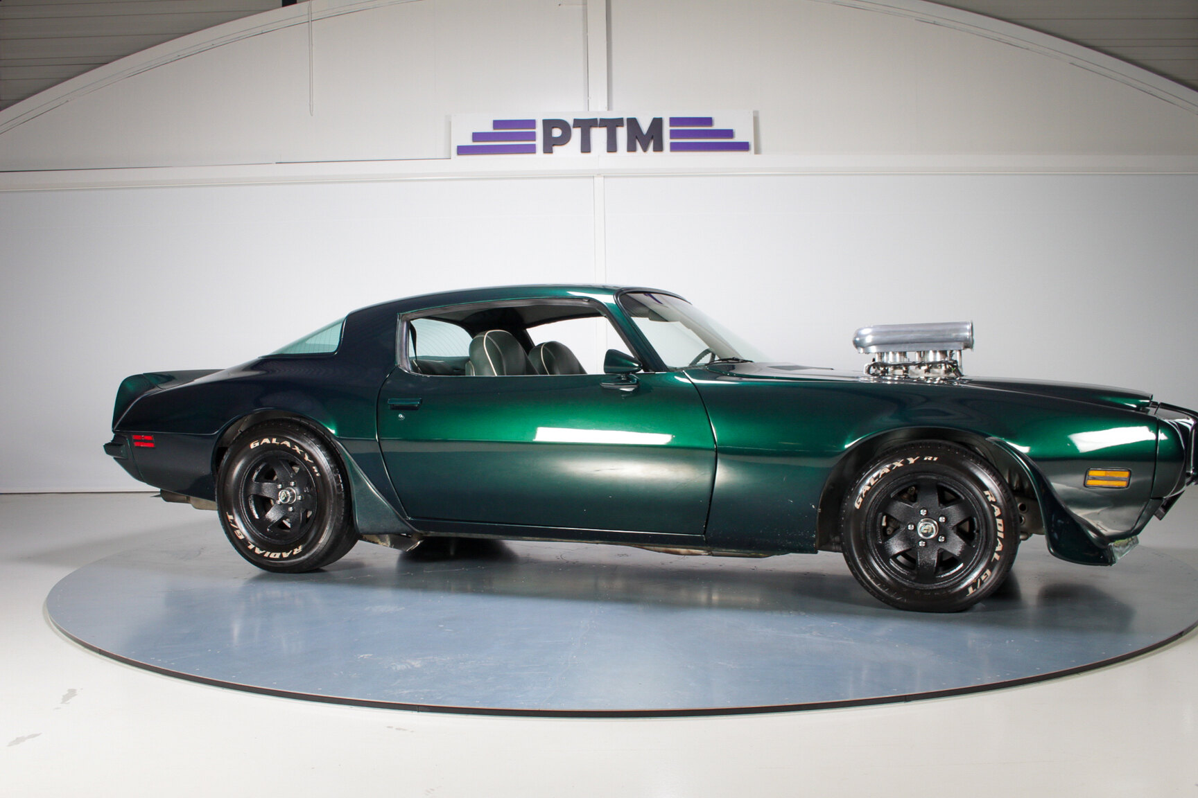 Exterior image of 1975 Pontiac Firebird Formula