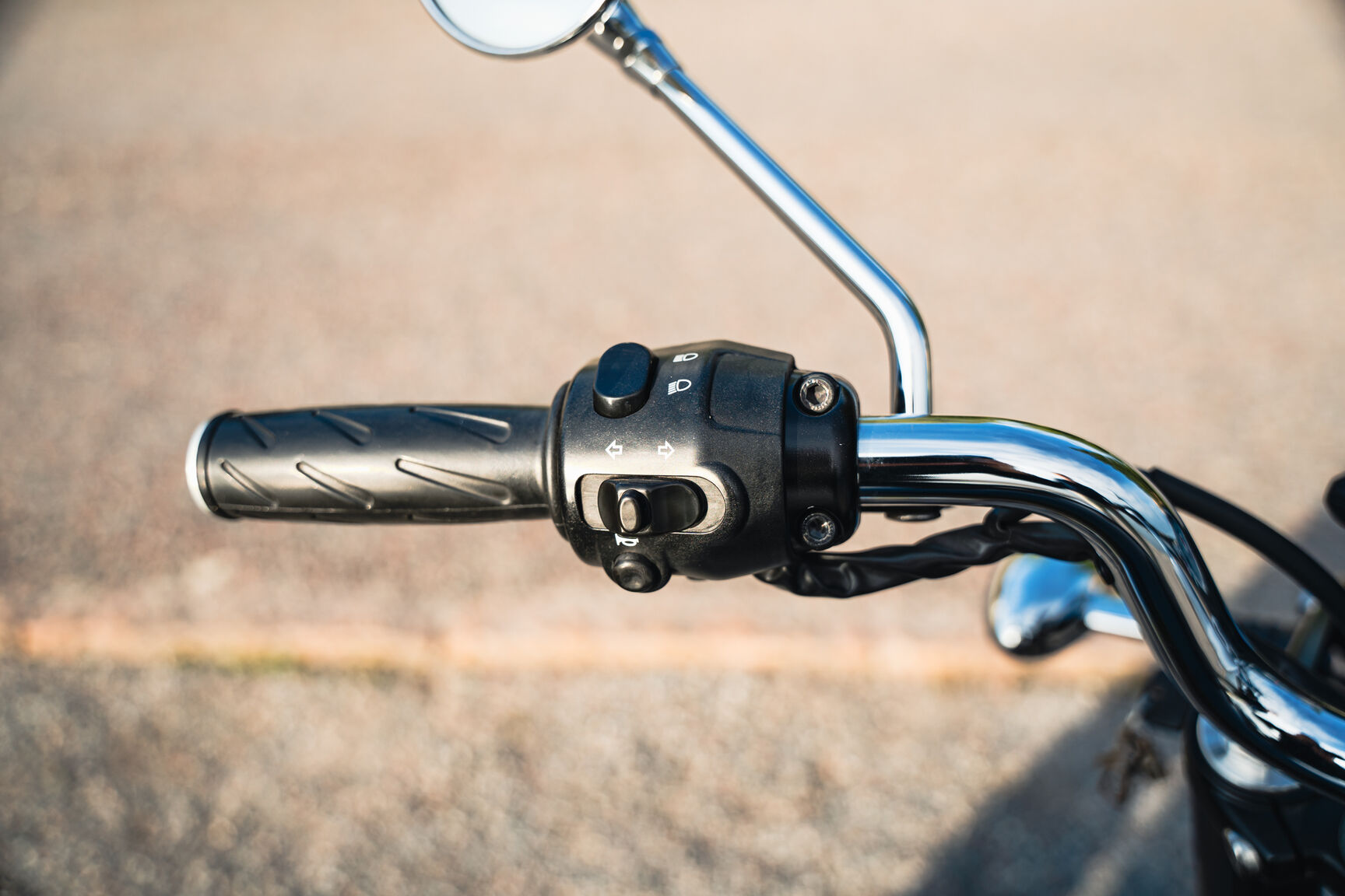 Exterior image of 2007 Triumph Bonneville MH (43)