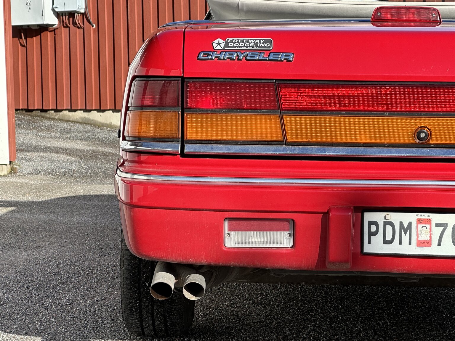 Exteriörbild på 1995 Chrysler LeBaron