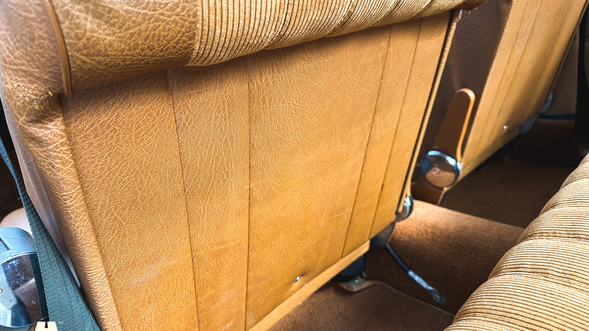 Interiörbild 1972 Mercedes-Benz 200