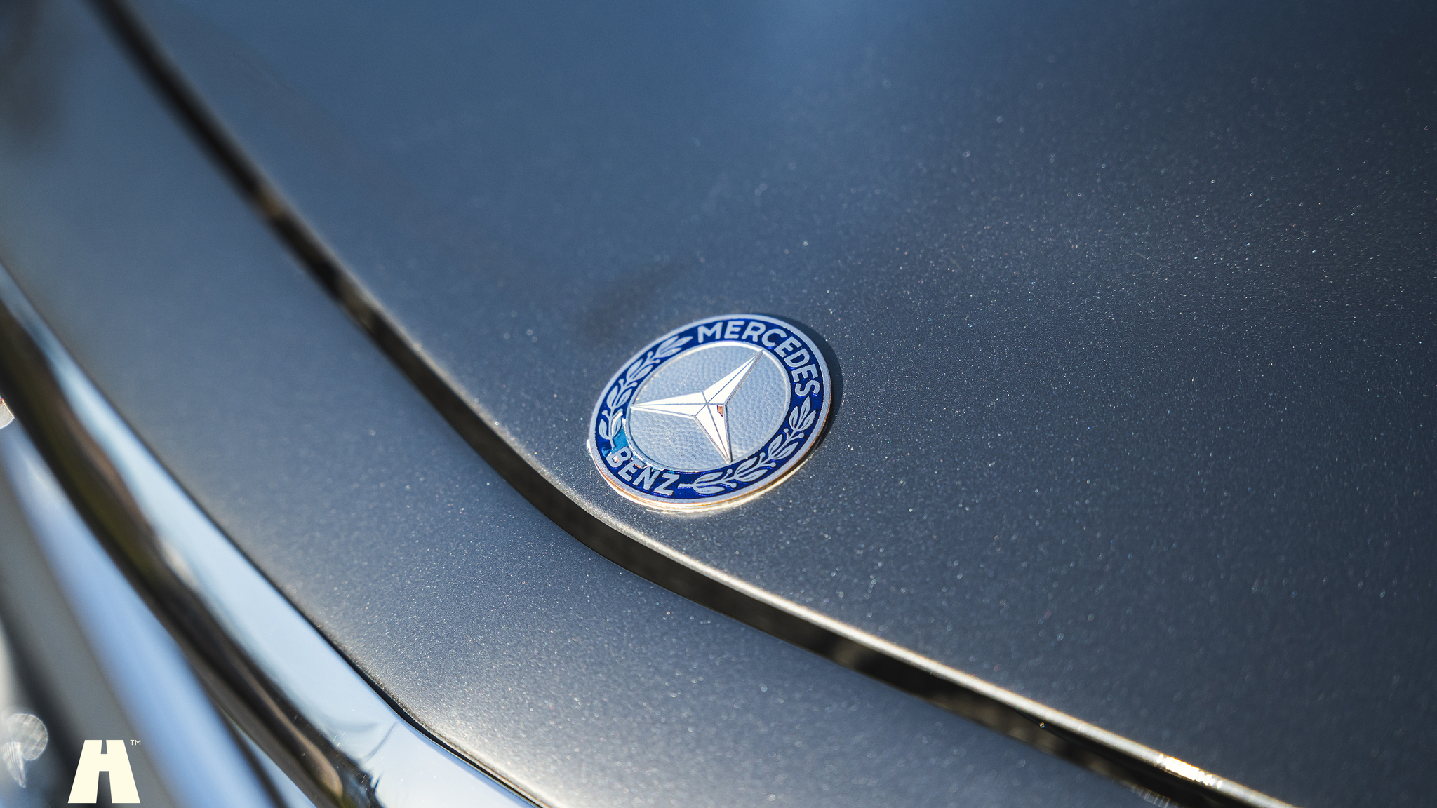 Exterior image of 1970 Mercedes 280 SL Pagoda (51)