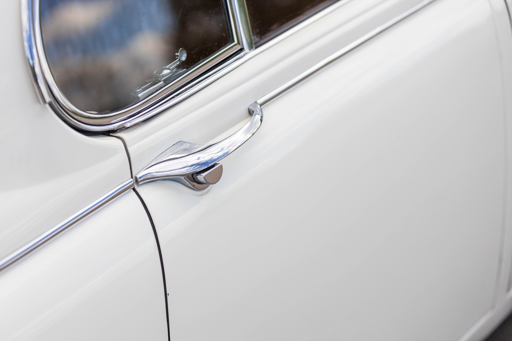 Exterior image of 1968 Jaguar 340 XK Mark II