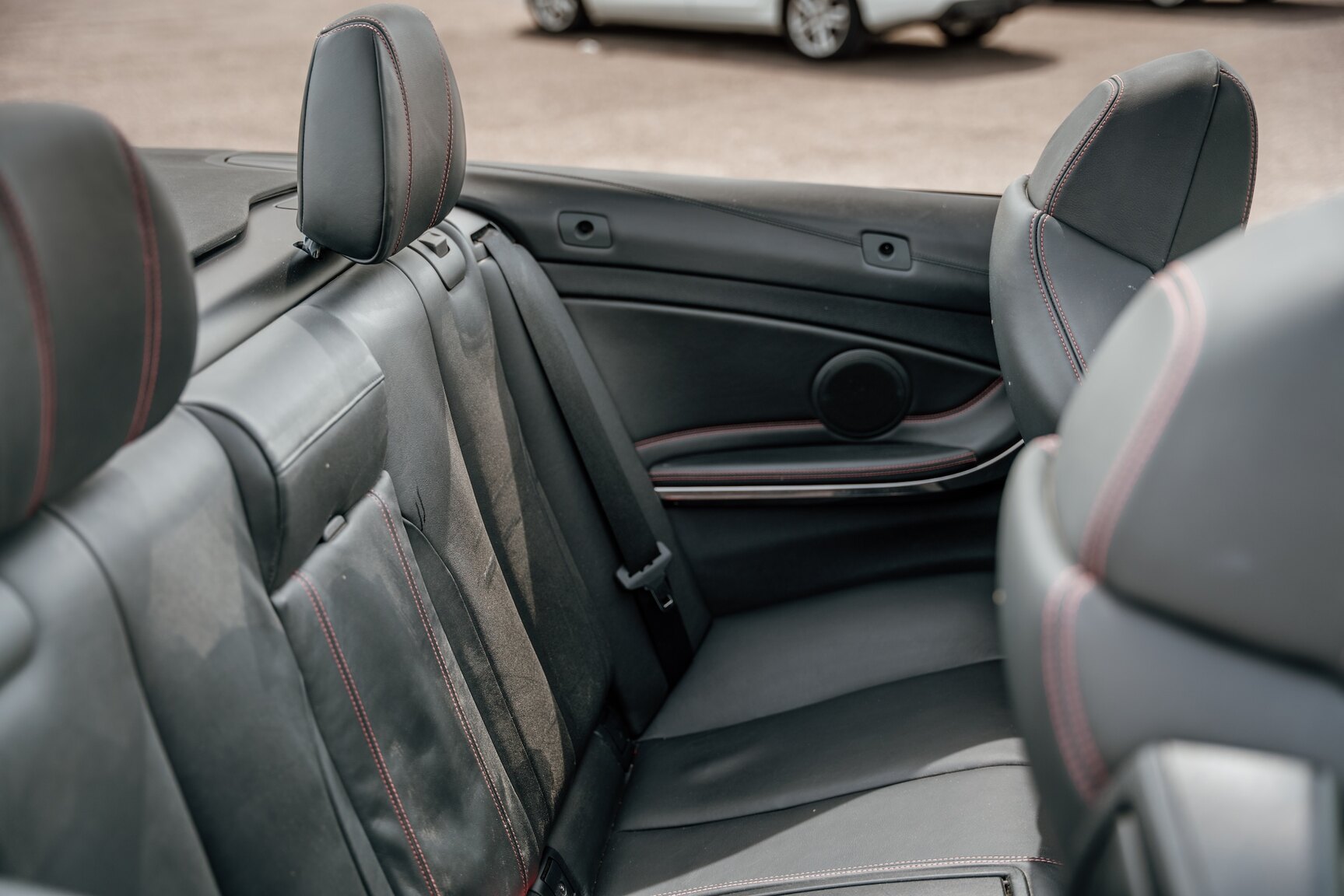 Interior image of 2015 BMW M4 Cabriolet