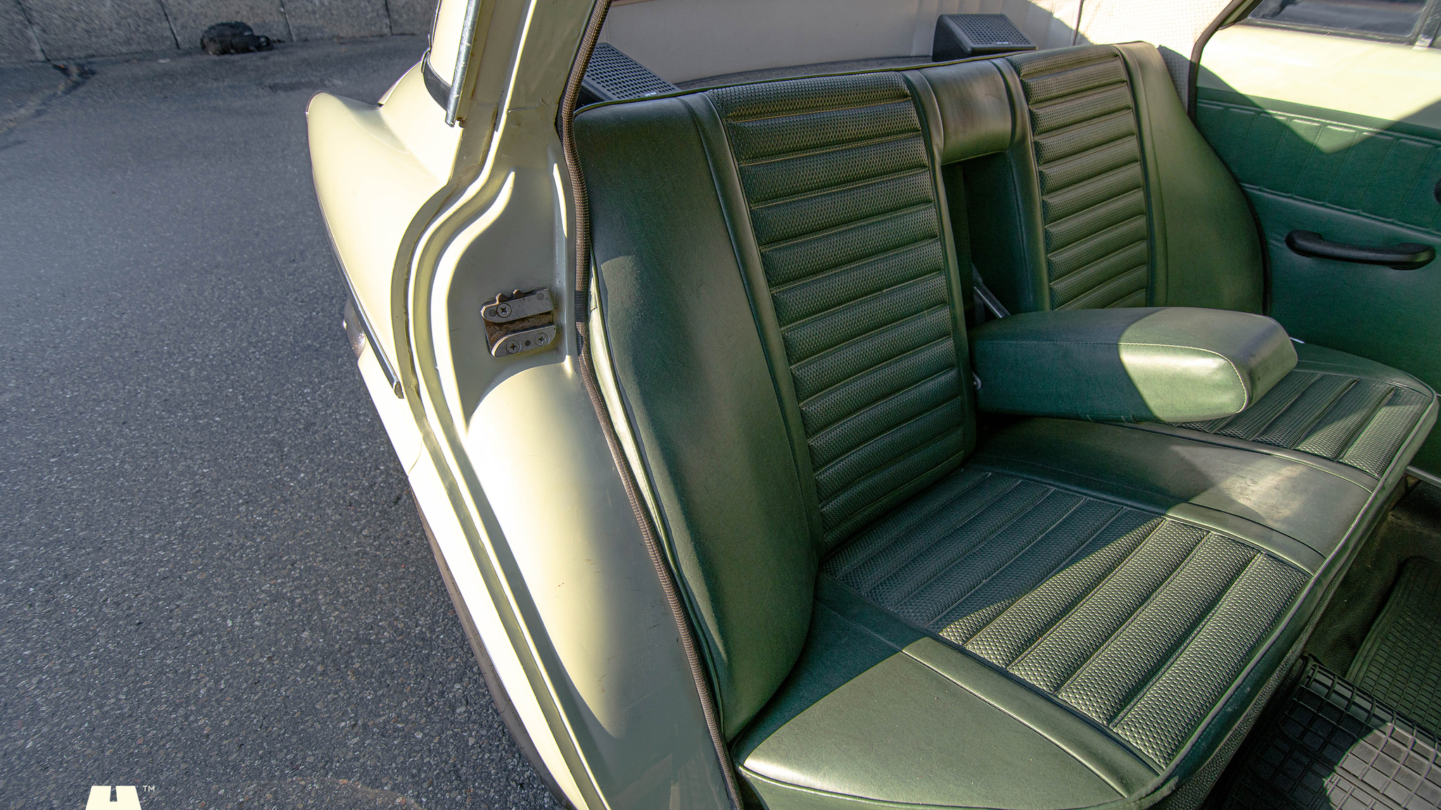 Interiörbild 1966 Volvo Amazon Sport