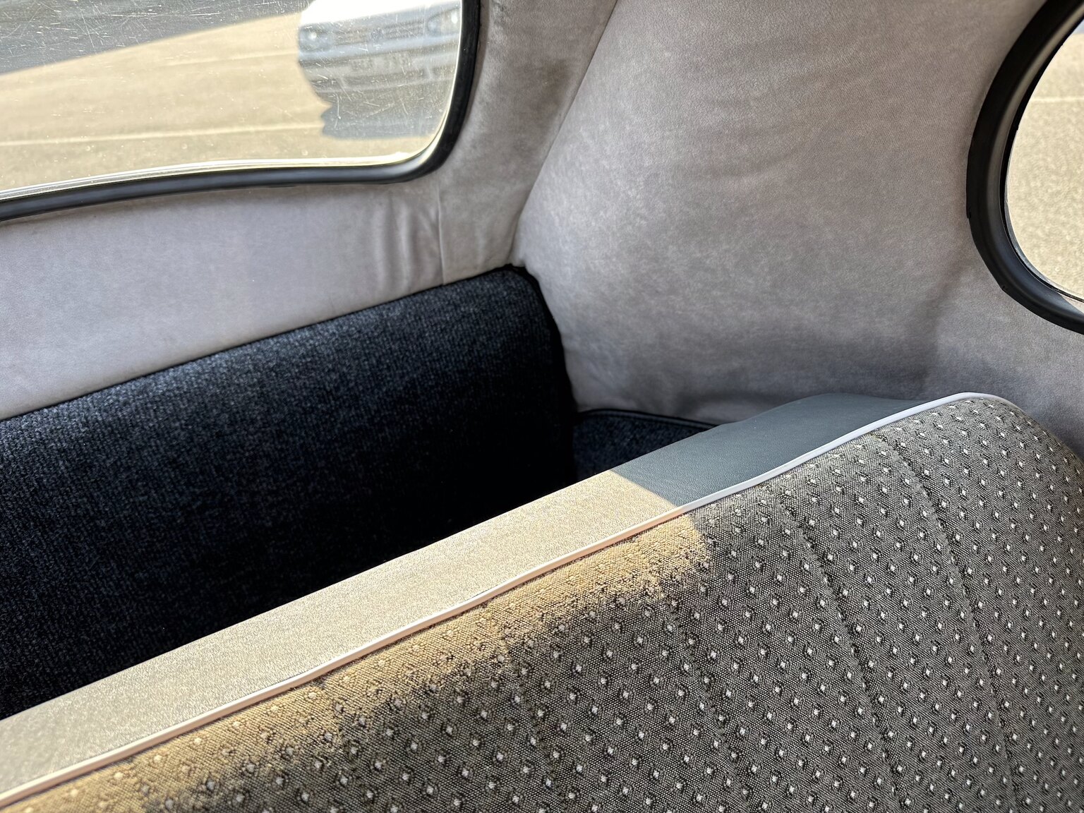 Interiörbild 1958 Volkswagen 1200 Beetle