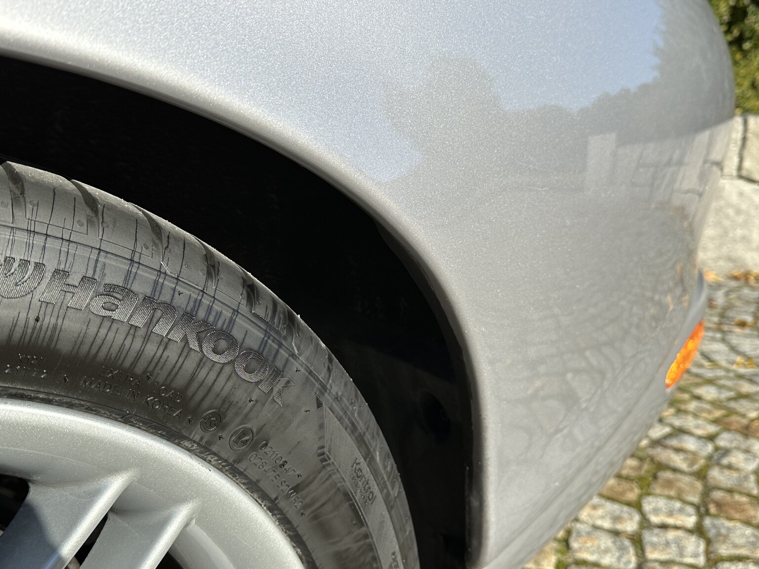Exteriörbild på 2000 Jaguar XK 8