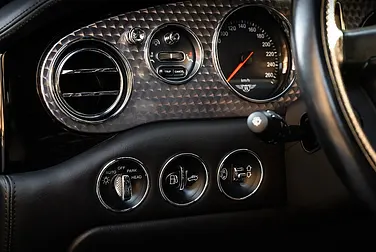 #<Image:0x00007f8a936e1f48>