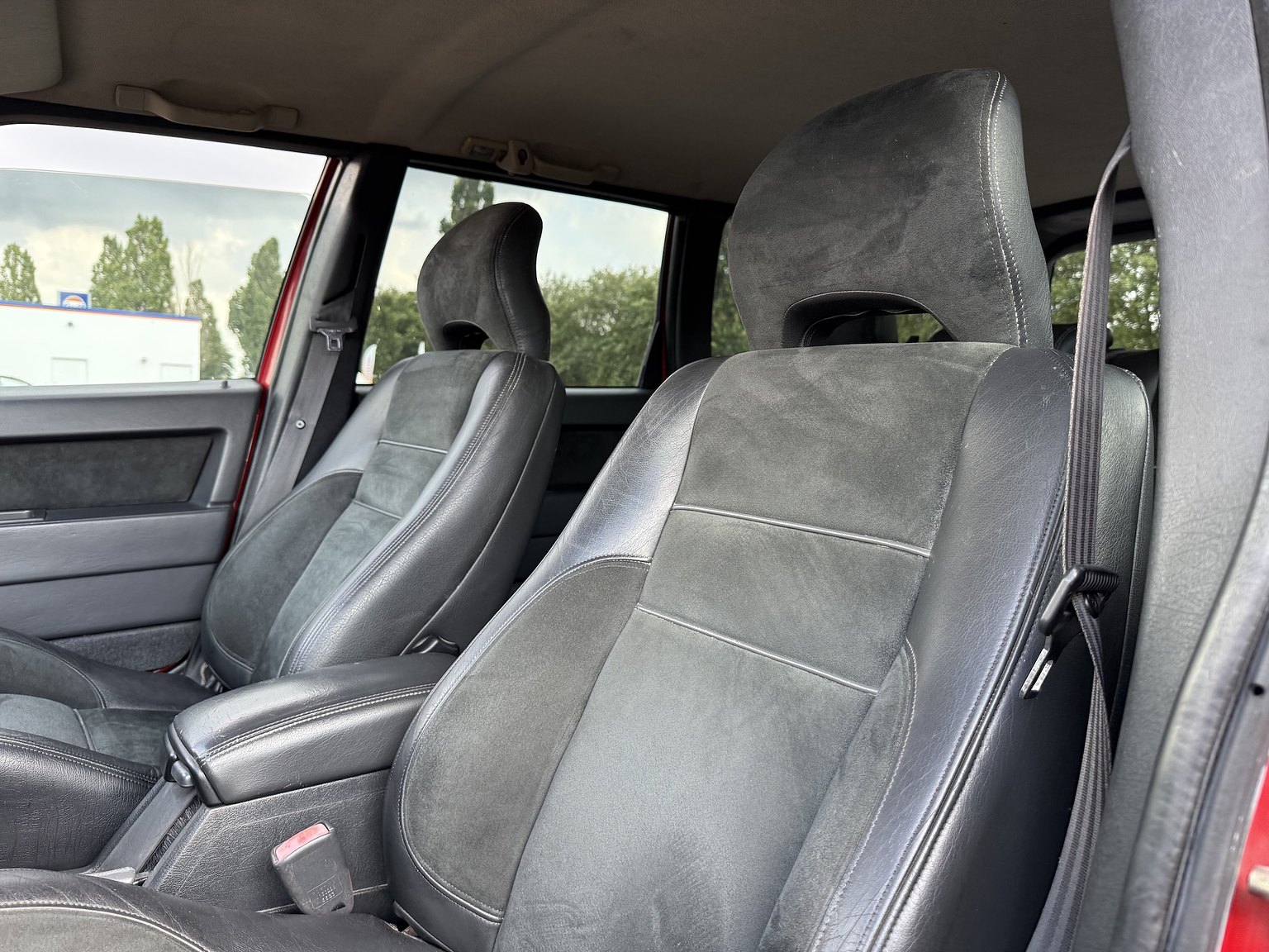 Interior image of 1996 Volvo 850 R "T-Röd"