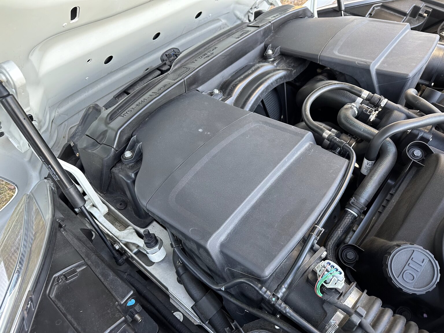 Image of 2018 Aston Martin DB11 mechanics