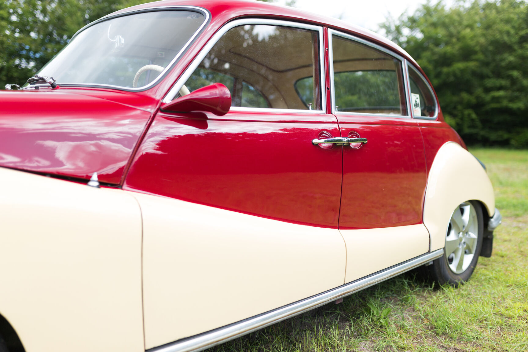 Exteriörbild på 1955 BMW 501 A Deluxe V8