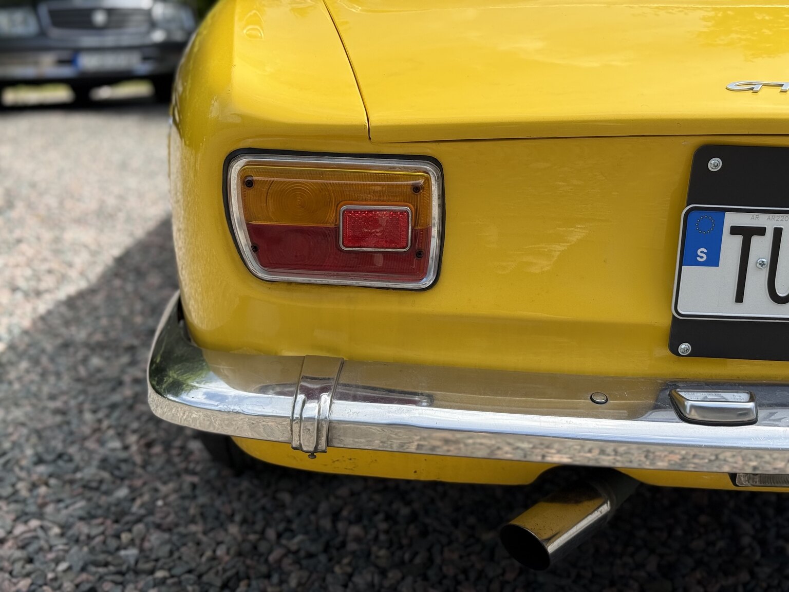 Exterior image of 1974 Alfa Romeo GT 1600 Junior