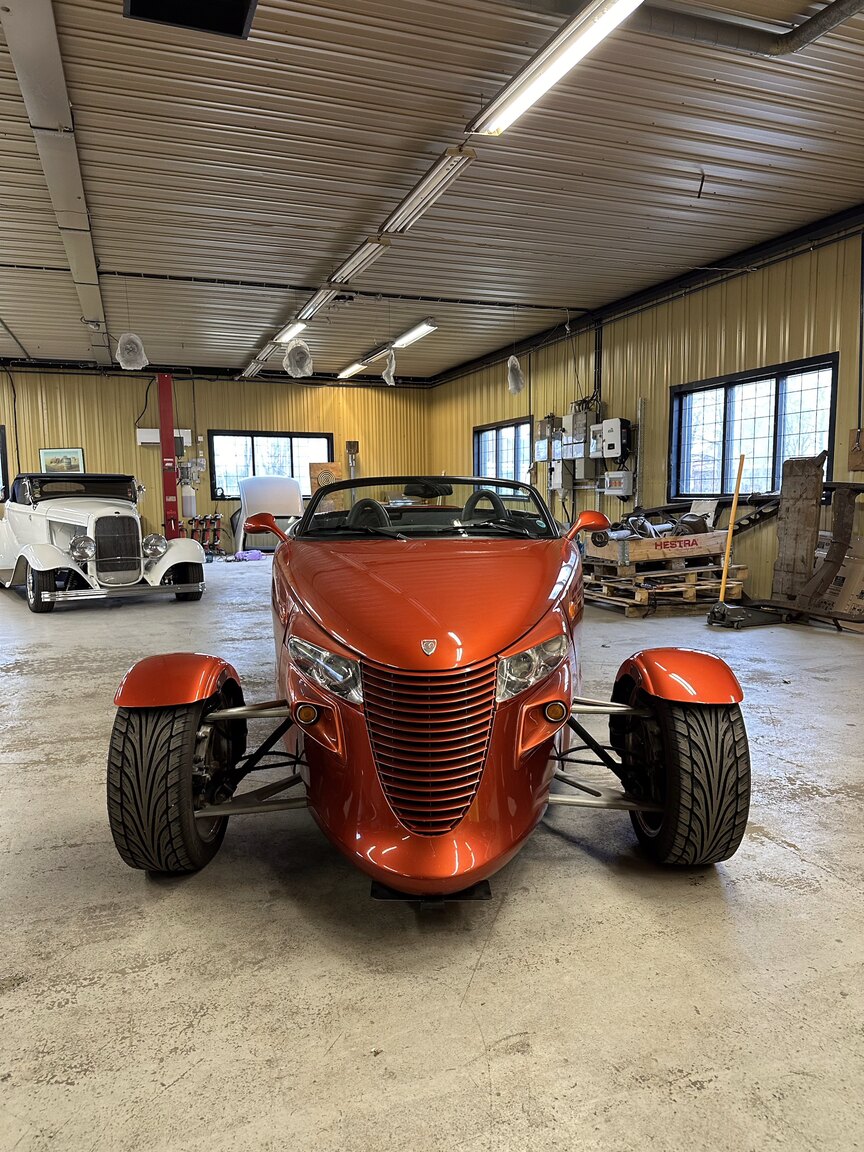 Exteriörbild på 2001 Plymouth Prowler