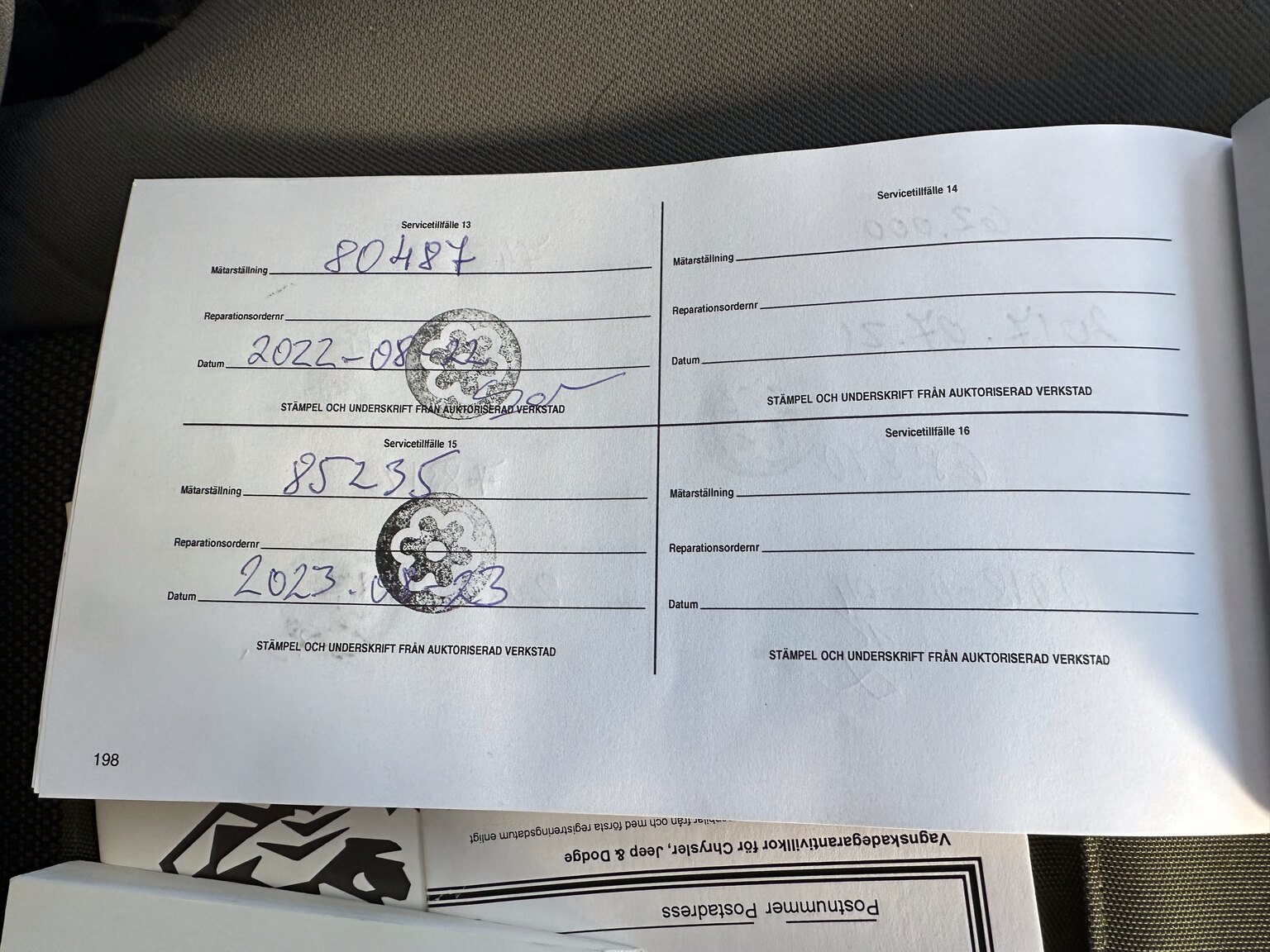 Documentation for 2010 Jeep Wrangler Rubicon (8)