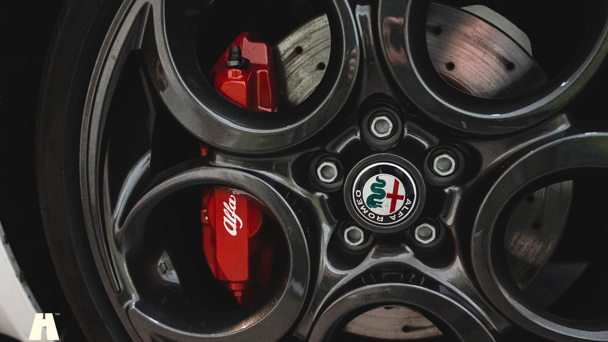 Aussenfoto 2016 Alfa Romeo 4C (23)