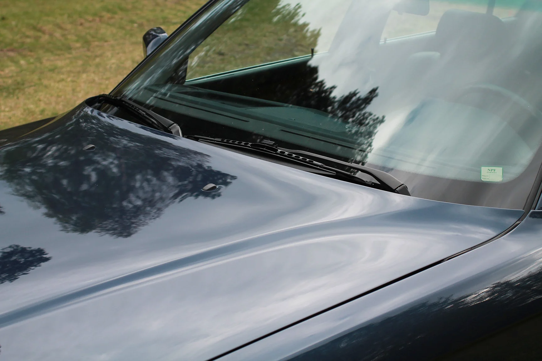 Exterior image of 1989 BMW 750iA (78)