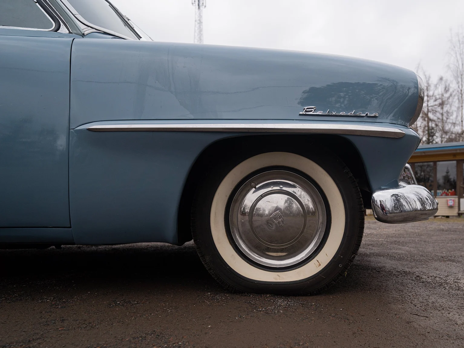 Exteriörbild på 1953 Plymouth Belvedere 2 door HT Coupe (16)