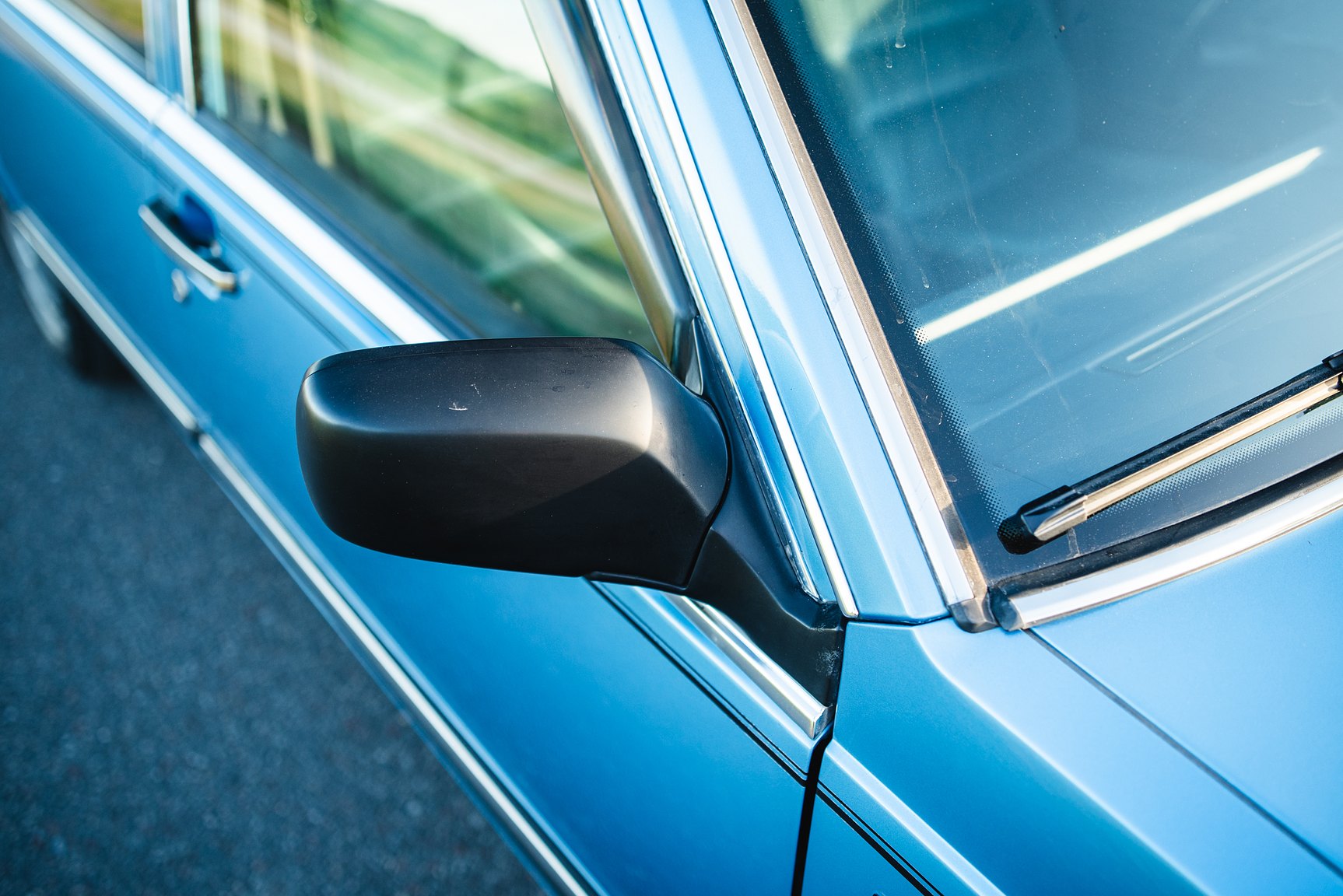 Exteriörbild på 1985 Volvo 760 GLE 2.8 V6 Automatisk