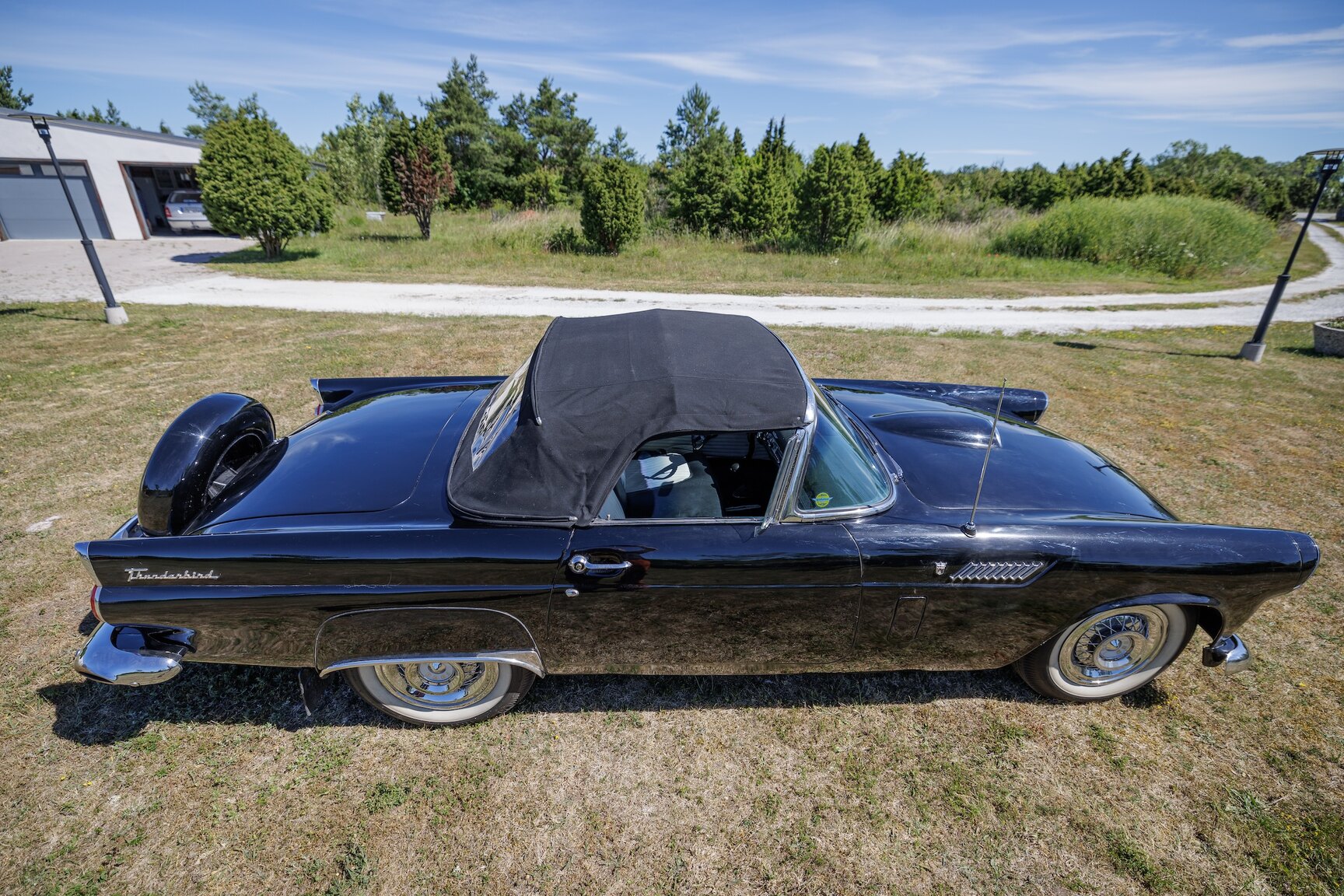 Aussenfoto 1956 Ford Thunderbird