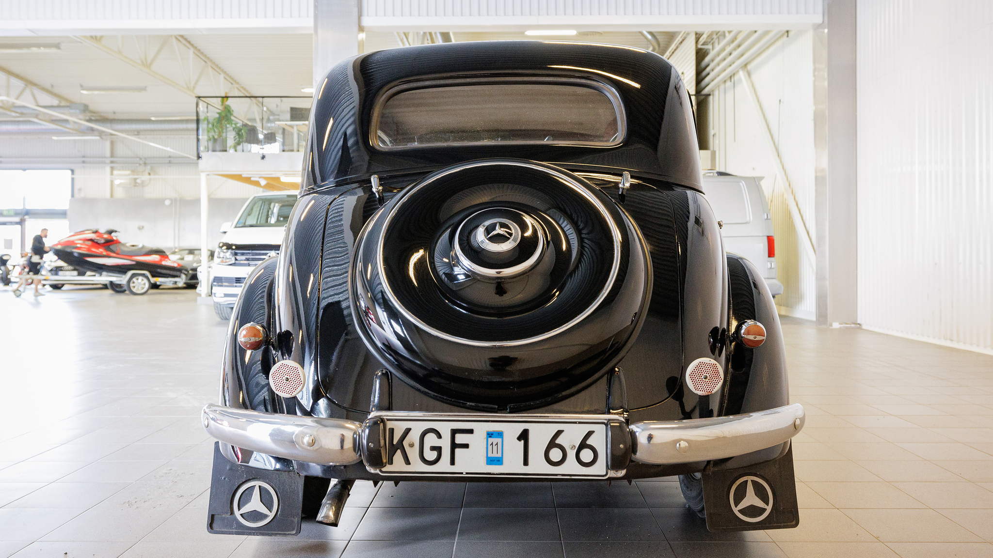 Exteriörbild på 1950 Mercedes Benz 170 va (6)