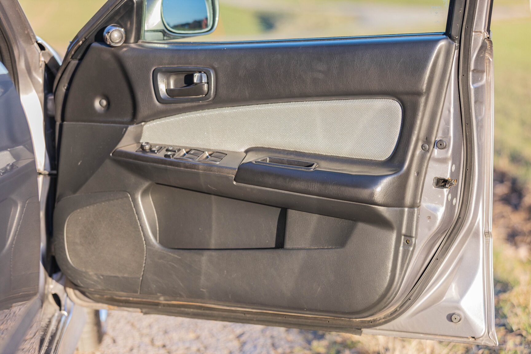 Interior image of 2000 Nissan Skyline R34 GT 2.5