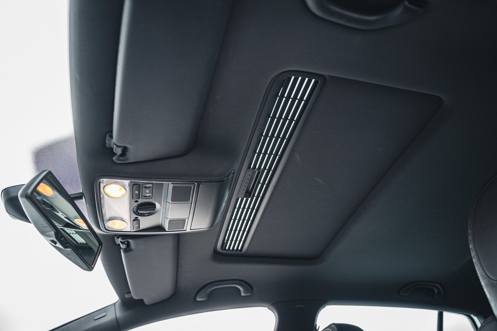 Interiörbild 2007 Volkswagen Golf R32 (51)