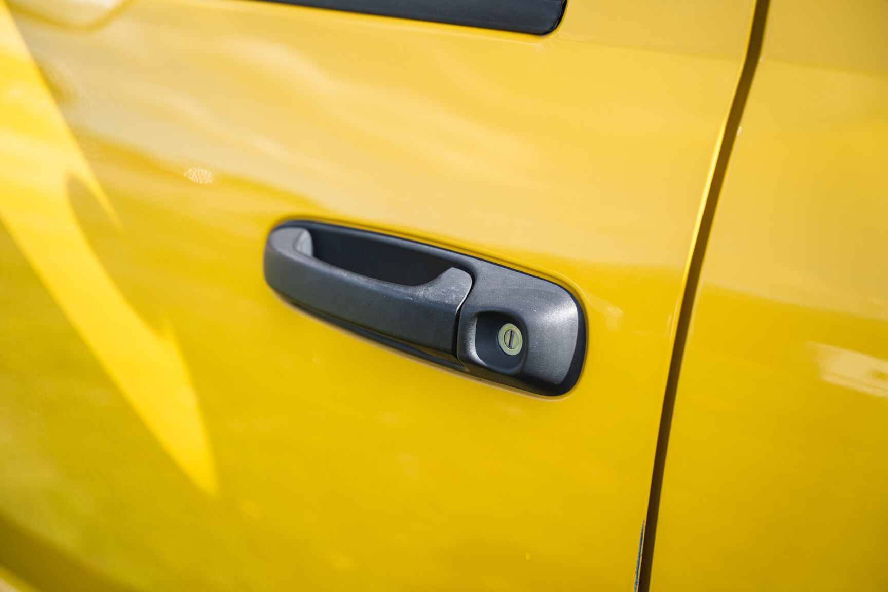 Exteriörbild på 2005 Dodge Ram 1500 Bumble Bee
