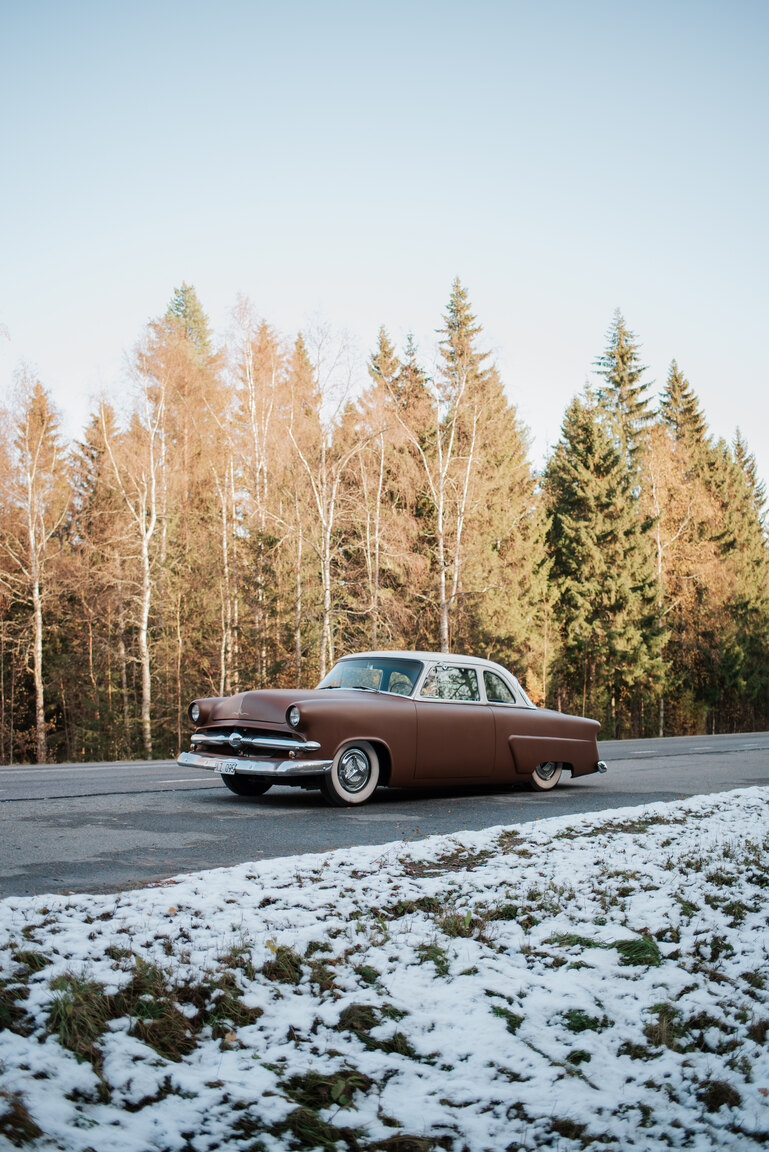 Aussenfoto 1953 Ford Mainliner Custom