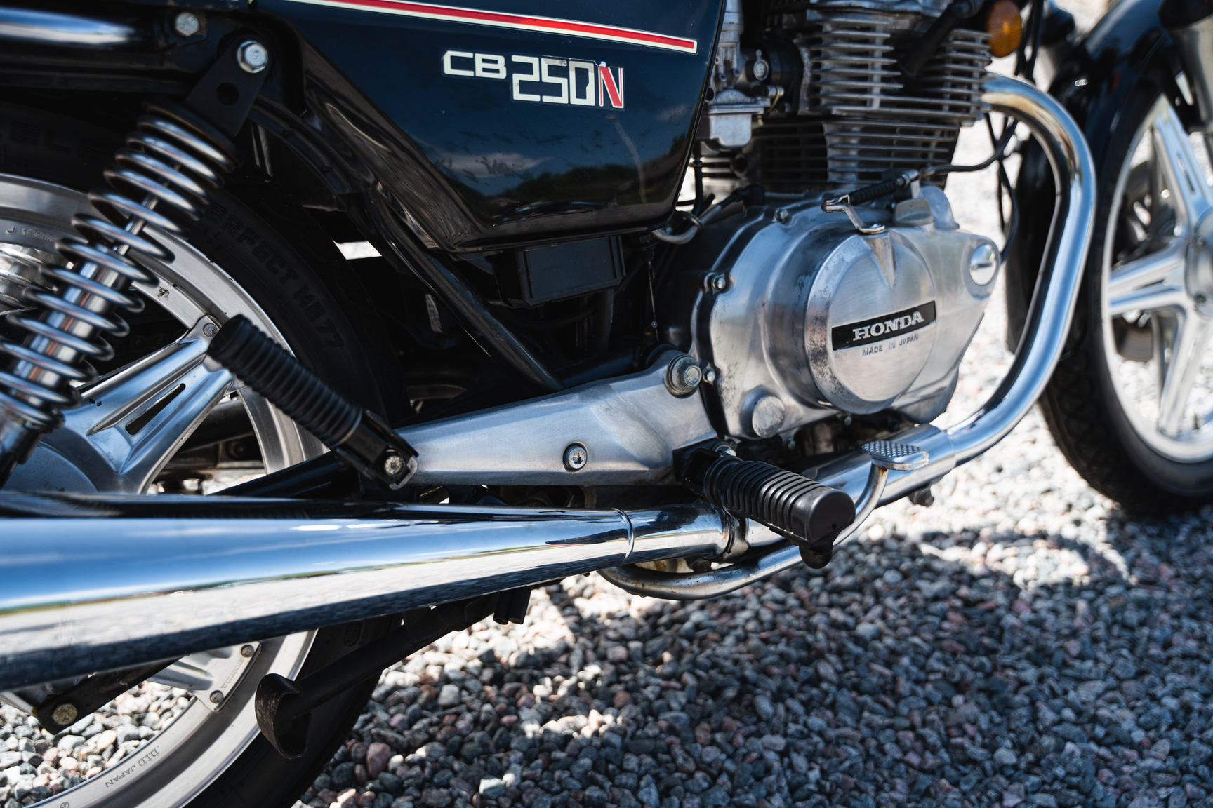 Image of 1981 Honda CB250N mechanics